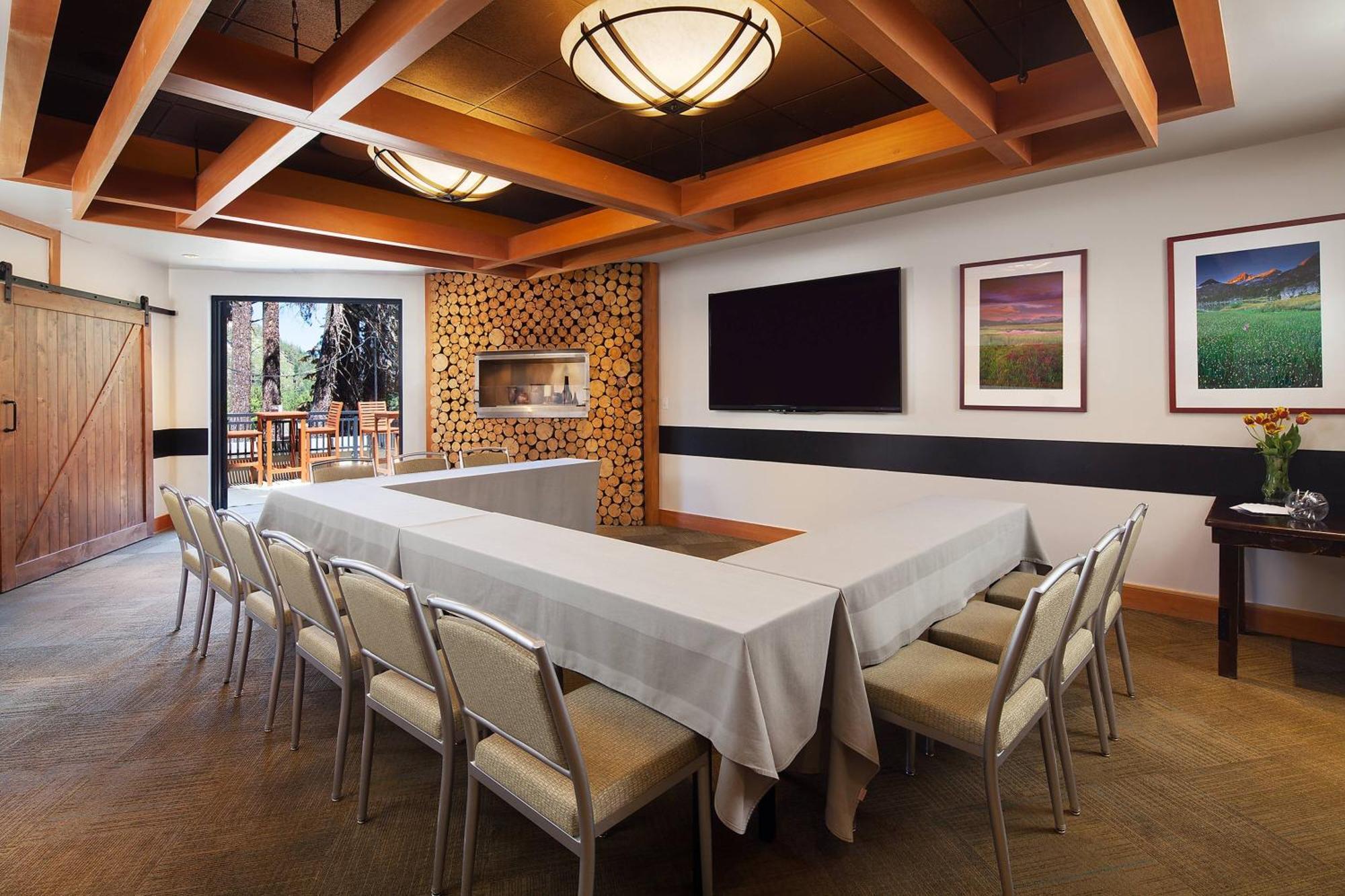 The Westin Monache Resort, Mammoth Resort 4*